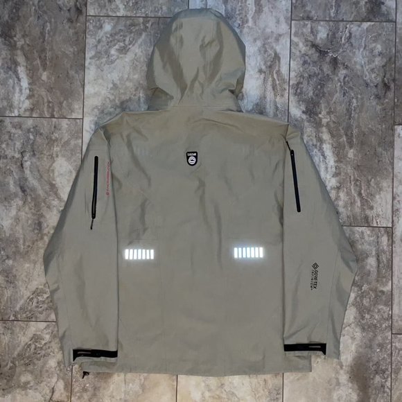 Travis Scott X NIKE Beige CACT.US CORP Edition Jacket - Picture 2 of 9